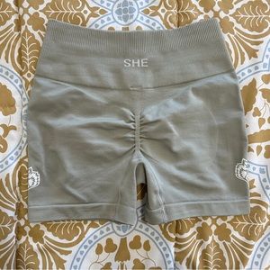 Darc Sport Seamless Short in Cactus Grey (S)